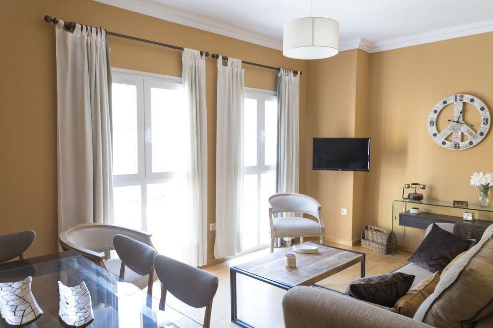 Living4Malaga Boutique Apartments Exterior photo